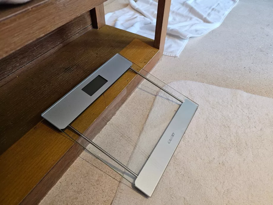 Lezecká váha v kúpeľni