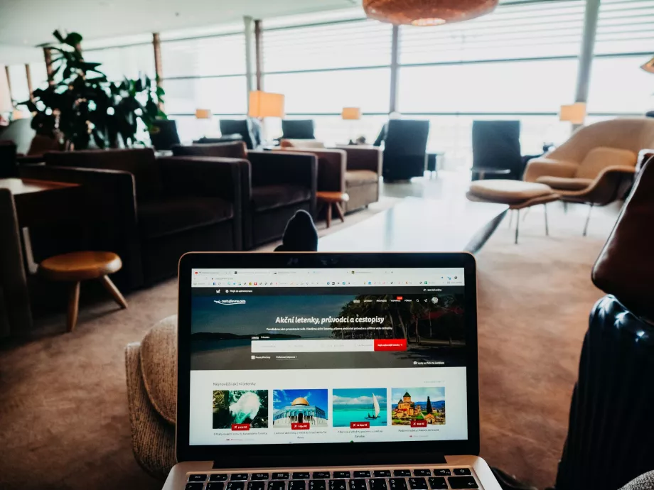 Relaxujte v salóniku Cathay LHR T3