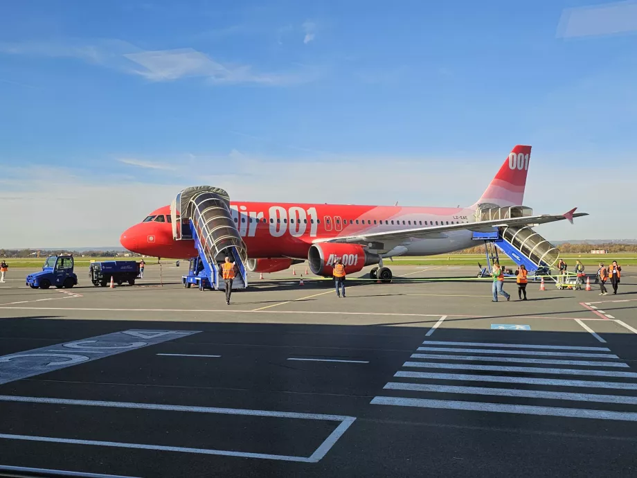 Airbus A320 na letisku Ostrava