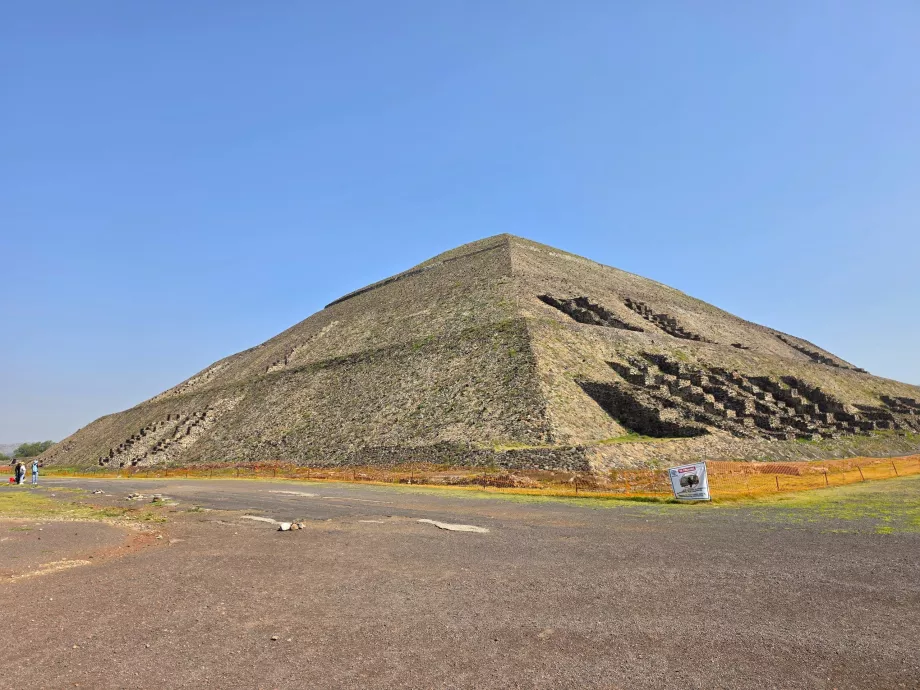 Pyramída Slnka