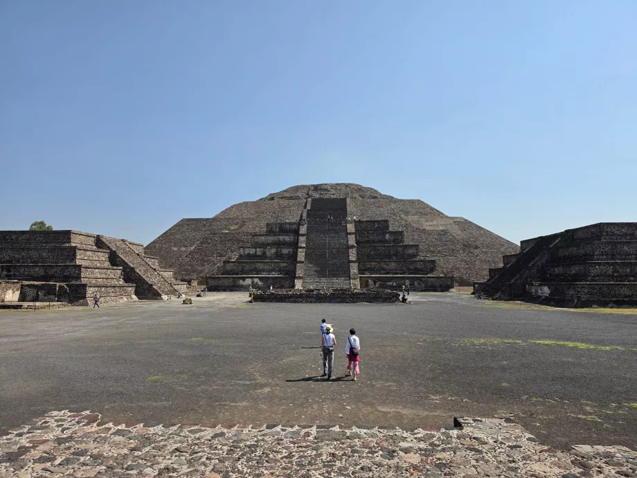 Pyramída Mesiaca