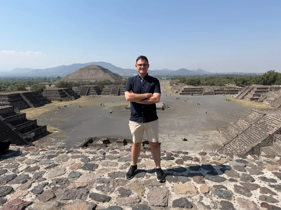 Stojím na pyramíde Mesiaca