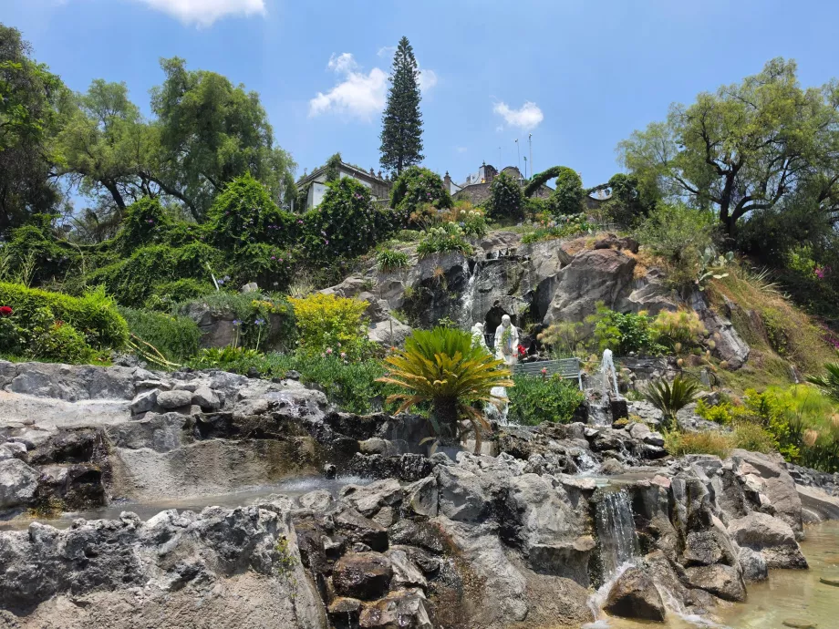 Pohľad zdola na Cerro Tepeyac