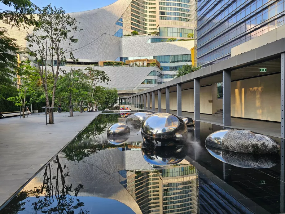 Námestie nad Akara Sky Hanuman