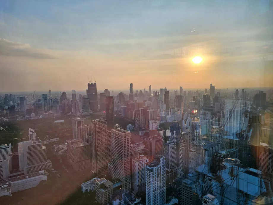 Akara Sky Hanuman - pohľad na Bangkok