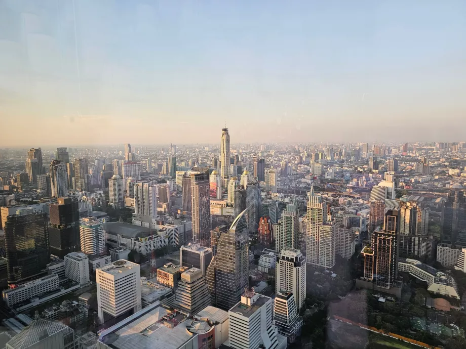 Akara Sky Hanuman - pohľad na Bangkok