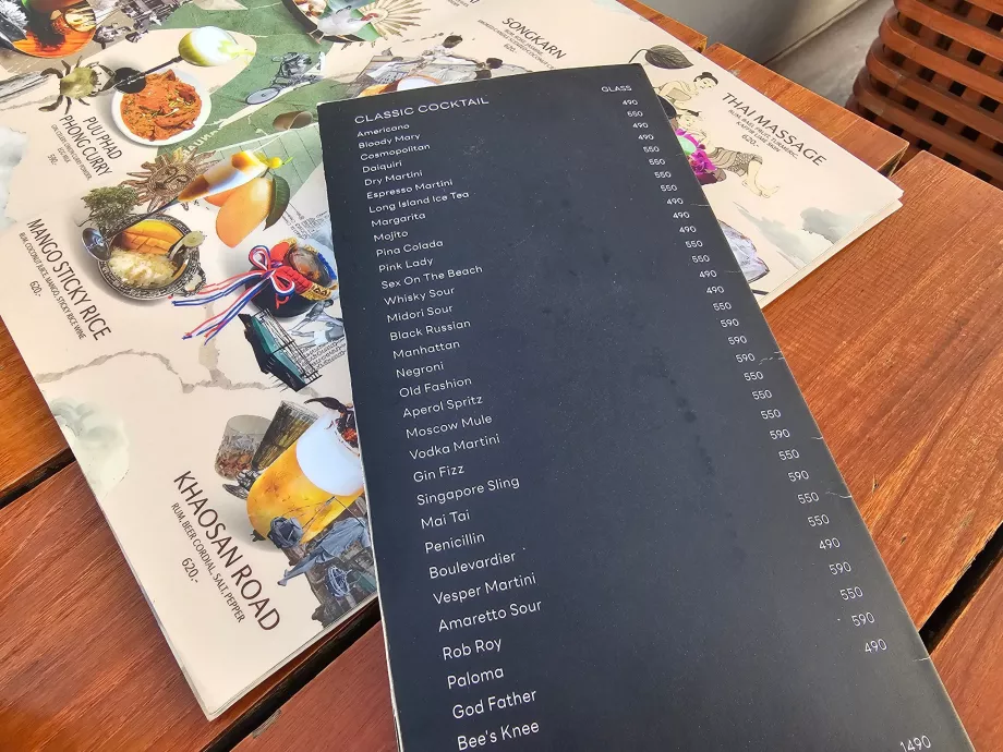 Akara Sky Hanuman - menu, nápoje