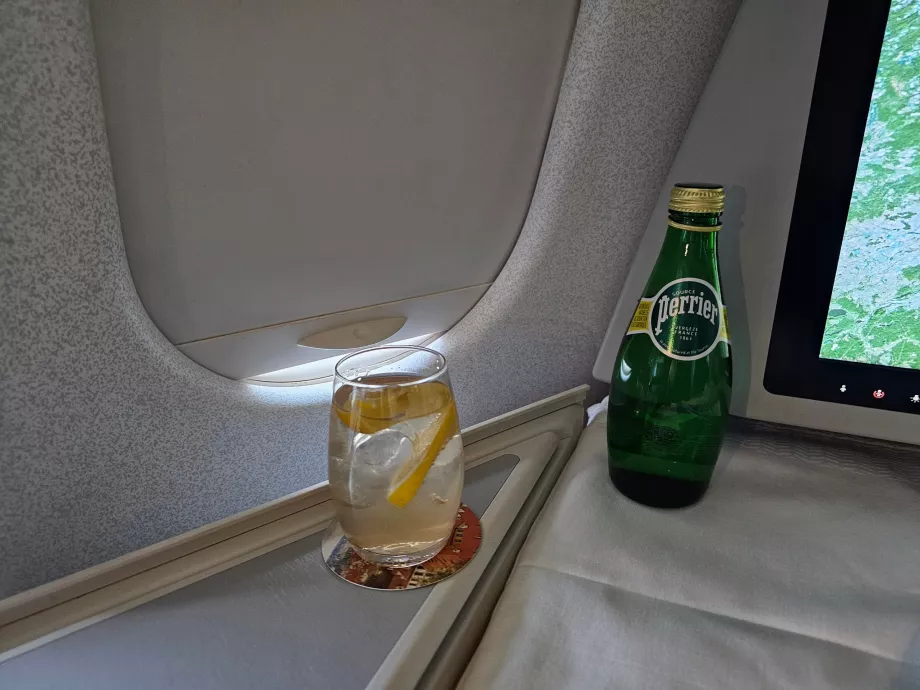 Voda kedykoľvek počas letu