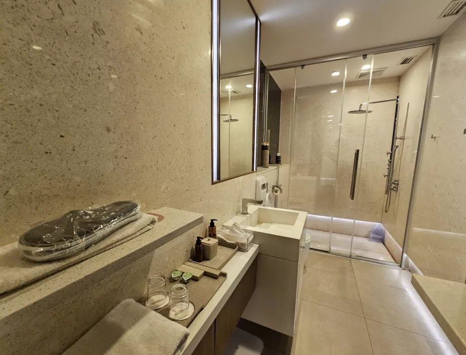 Salónik HNA v Pekingu