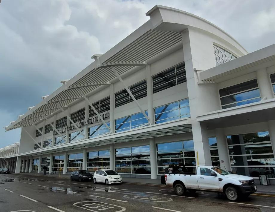 Letisko Antigua (ANU) - nový terminál