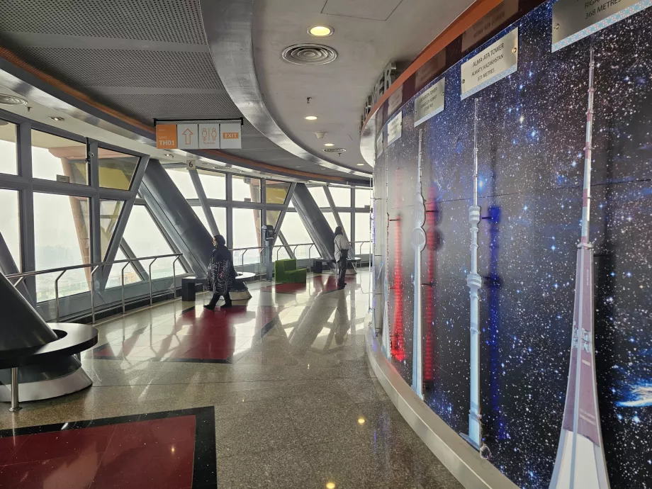 Vnútorná vyhliadková terasa Menara