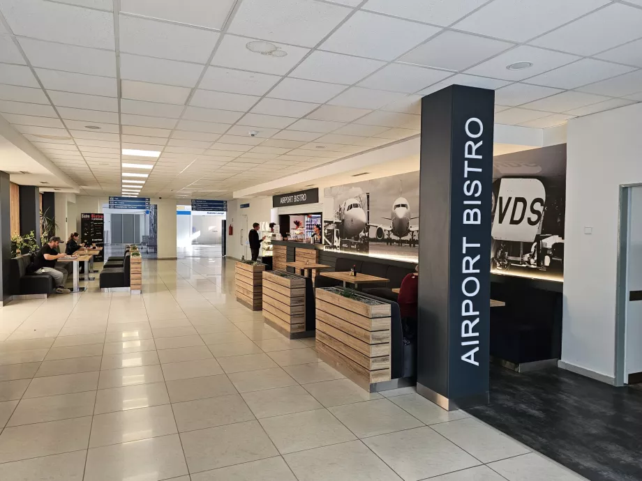 Reštaurácia vo verejnej časti