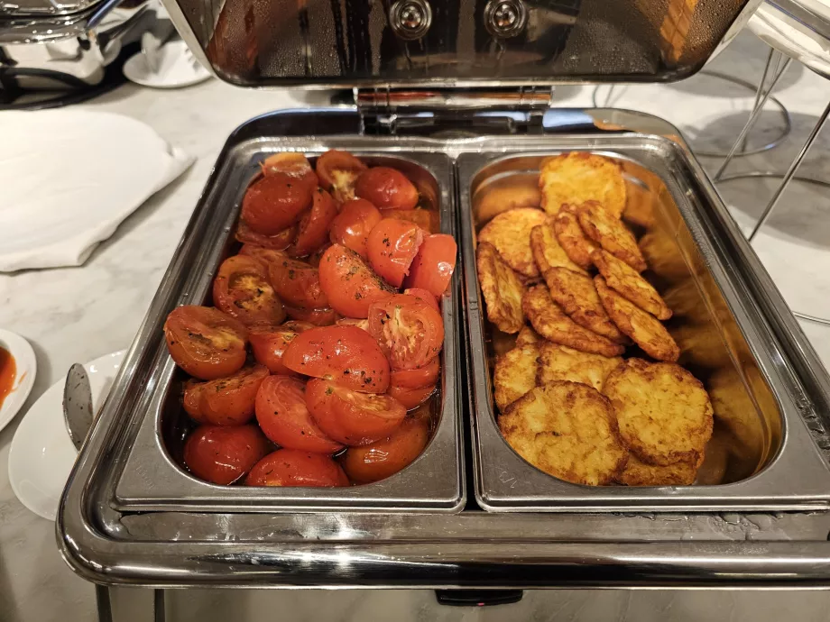 Ponuka raňajok - teplé jedlá