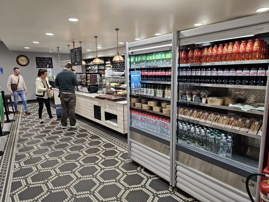 Letisková reštaurácia, verejná časť