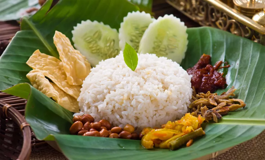Indonézska kuchyňa - Nasi lemak