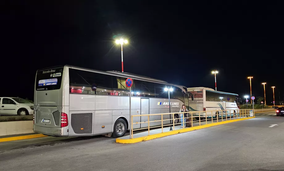 Autobusy do centra, na letisko Chania