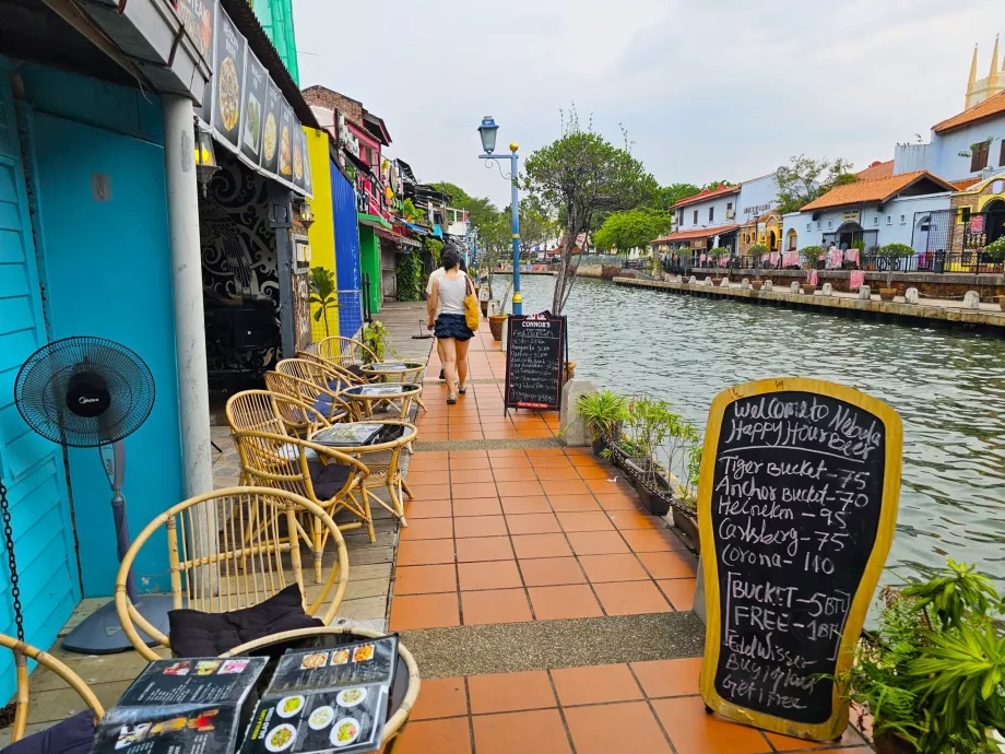 Prechádzka po rieke Malacca