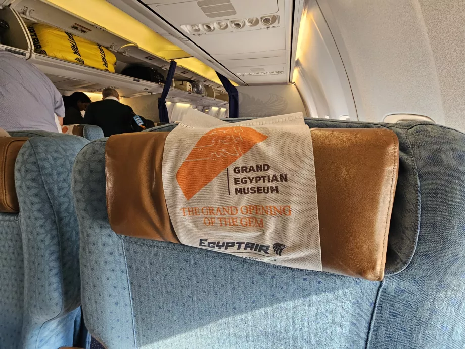 Detail opierky hlavy