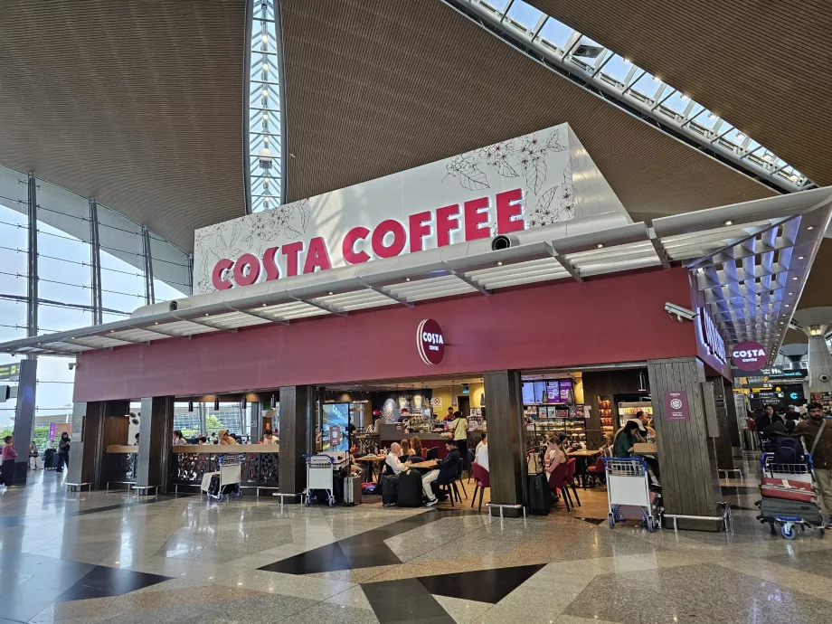 Costa Coffee, terminál 1, verejný priestor