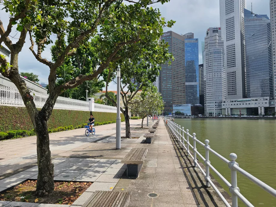 Promenáda pozdĺž rieky Singapur