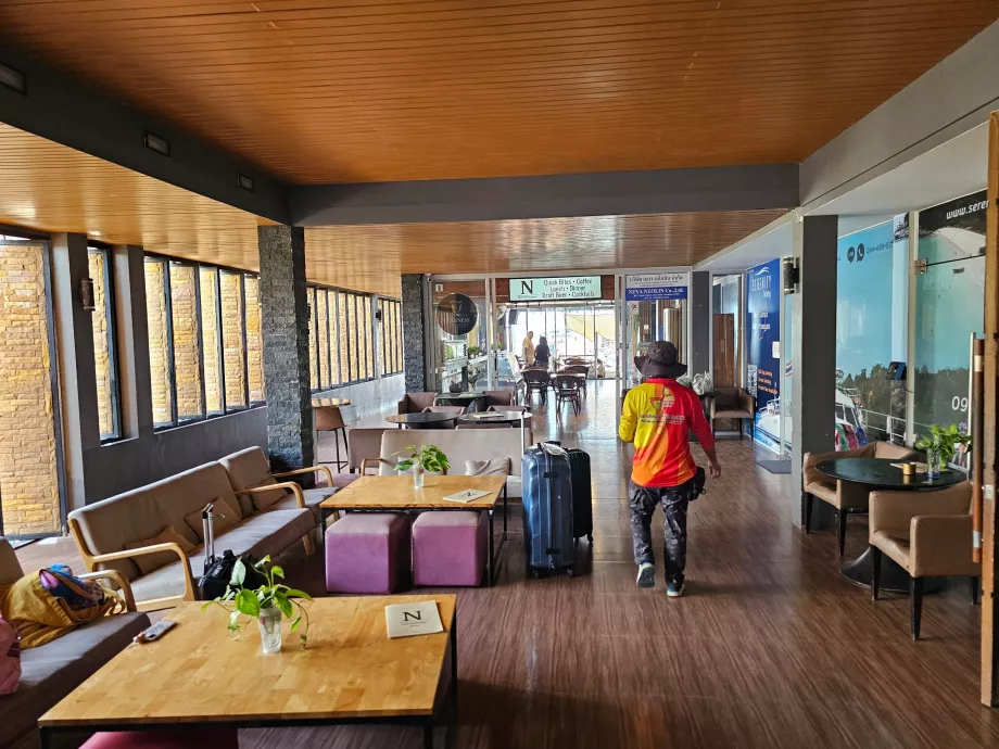 Čakáreň Petcherat Marina