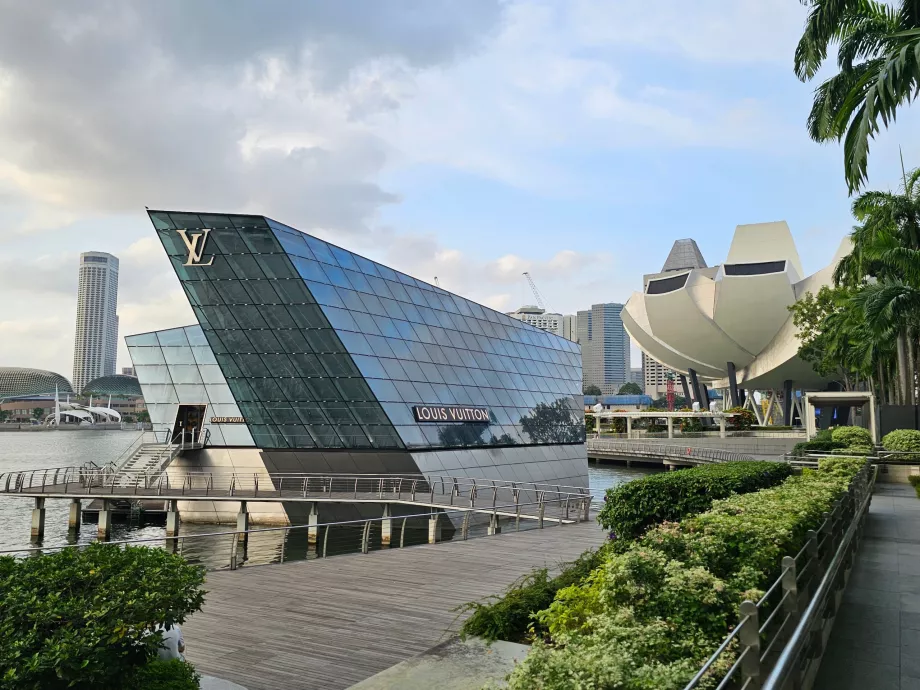 Obchod Louis Vuitton