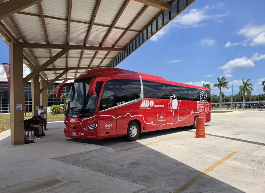 Autobusová zastávka ADO