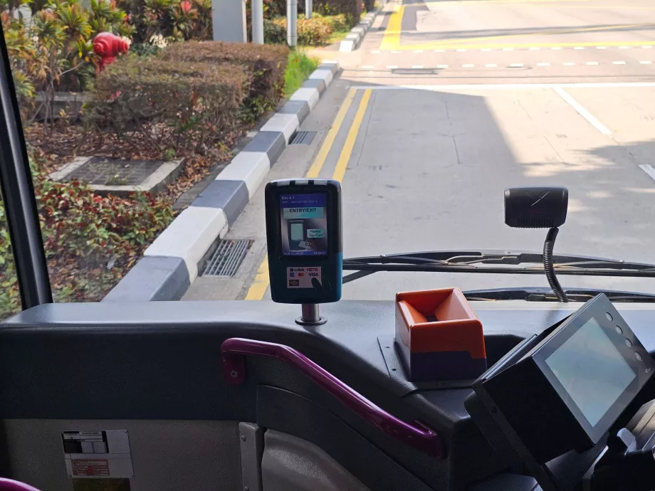 Platba kartou v autobuse