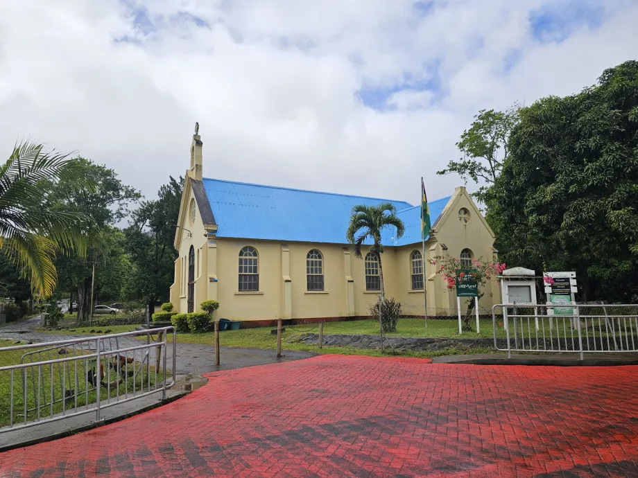 Kostol Chamarel