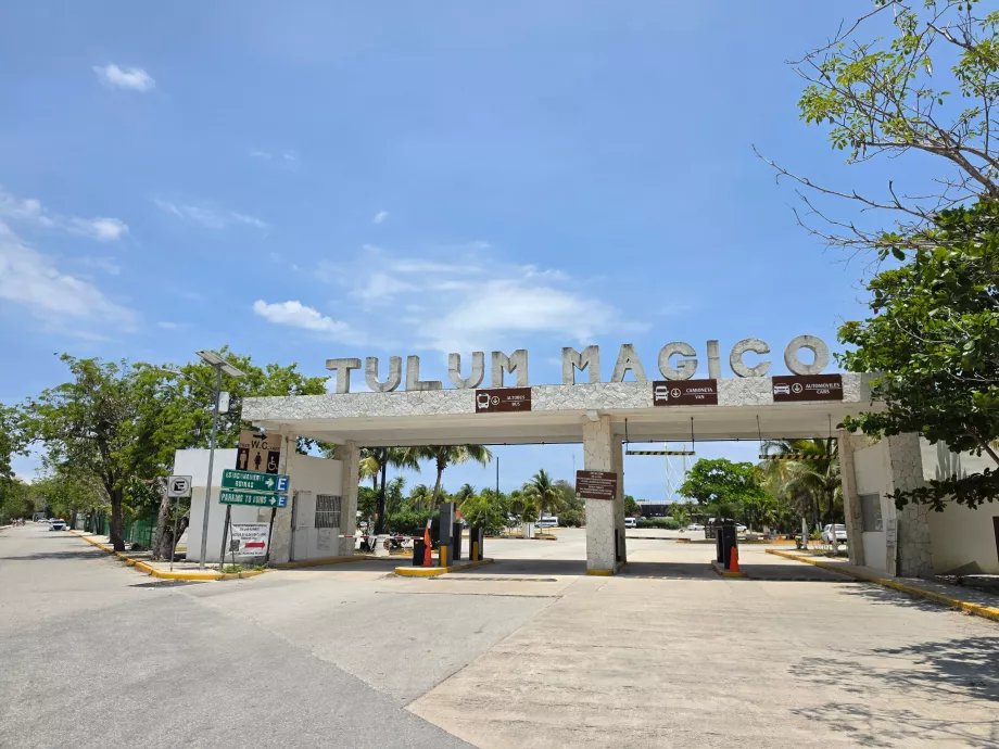 Archeologické nálezisko Tulum, vchod na parkovisko