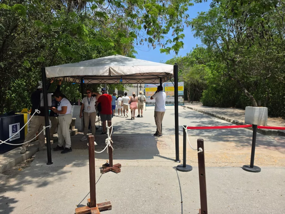 Archeologické nálezisko Tulum, bezpečnostná kontrola