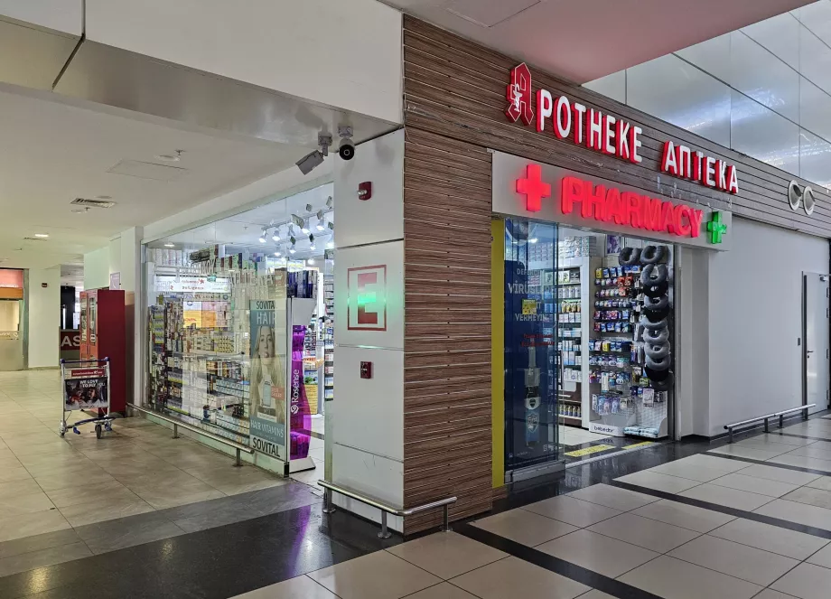 Lekáreň, verejná časť, terminál 2