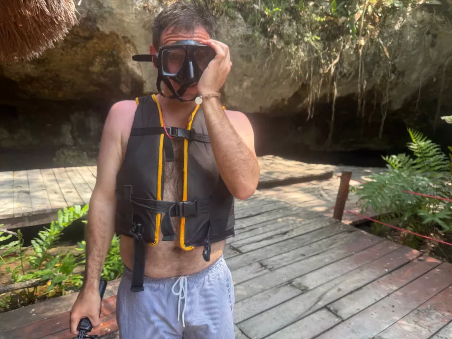 Ja pred vstupom do Gran Cenote