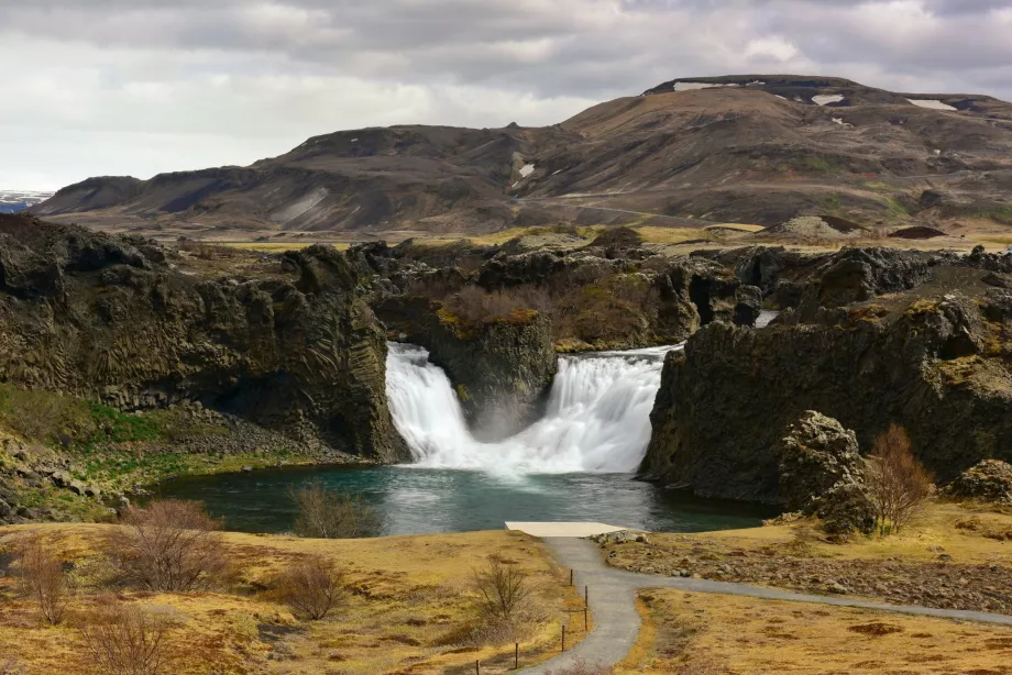 Hjalparfoss