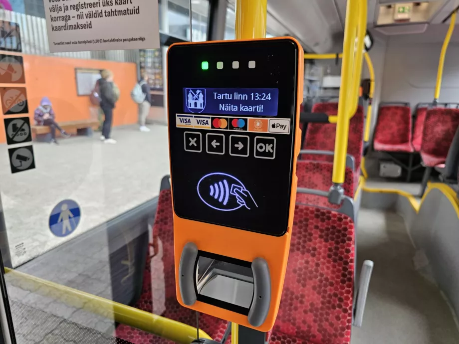 Platenie cestovného autobusom