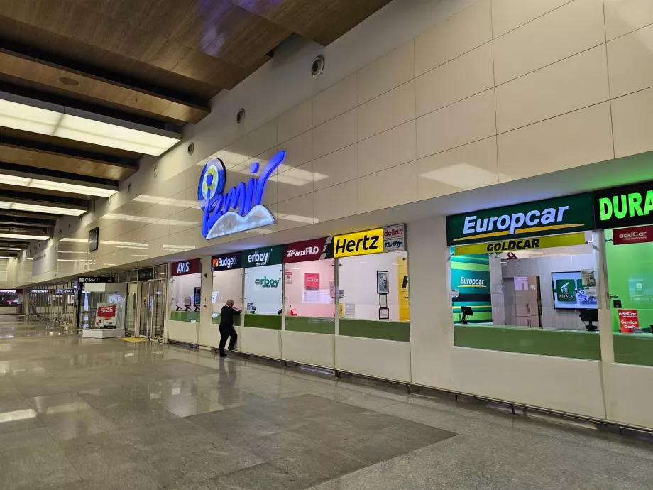 Pulty autopožičovne