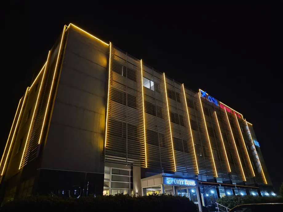 Hotel Orty Airport