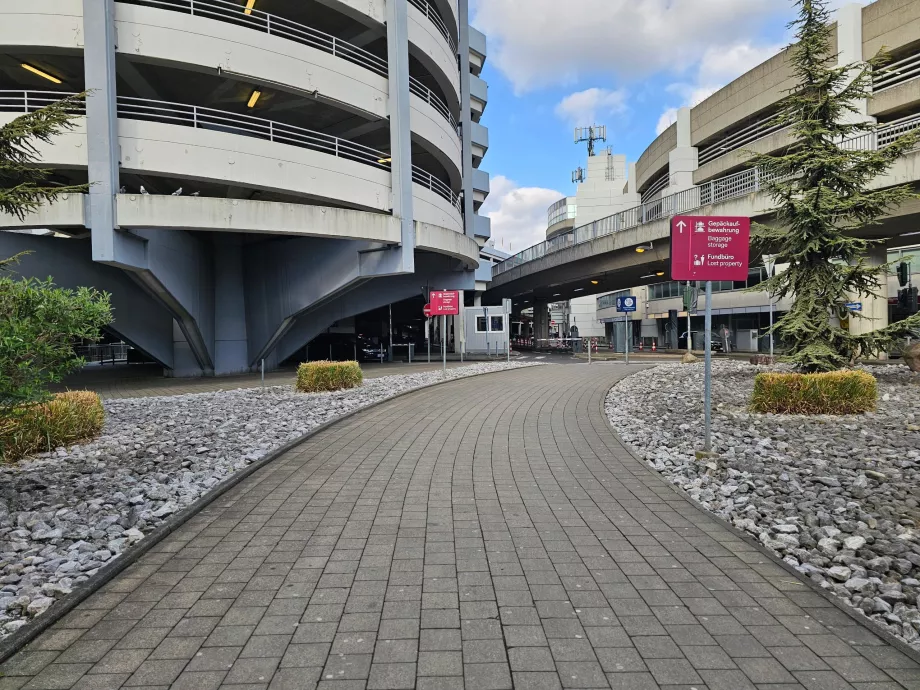 Cesta do batožinového priestoru