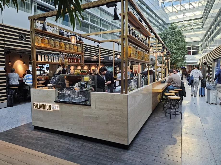 Reštaurácia vo verejnej časti