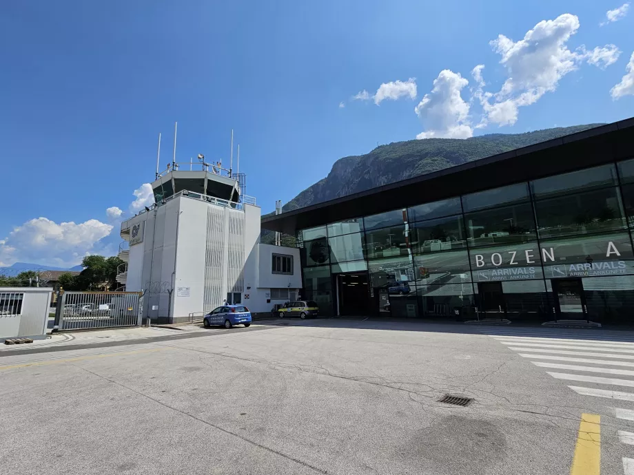 príletové letisko Bolzano