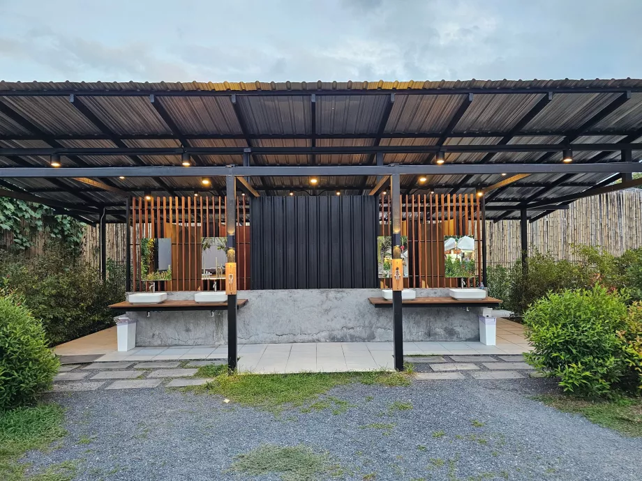 Freewave Market - bezplatné toalety