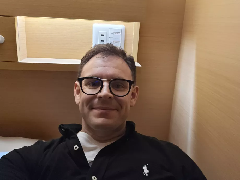 Ja ležím v kapsule