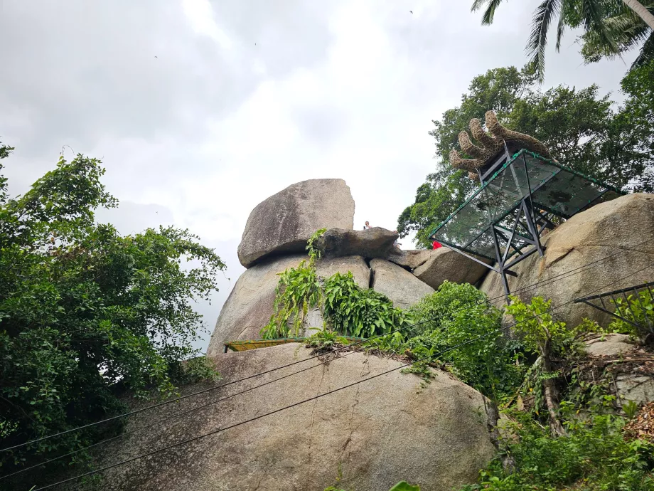 Pohľad na prekryvný kameň 2