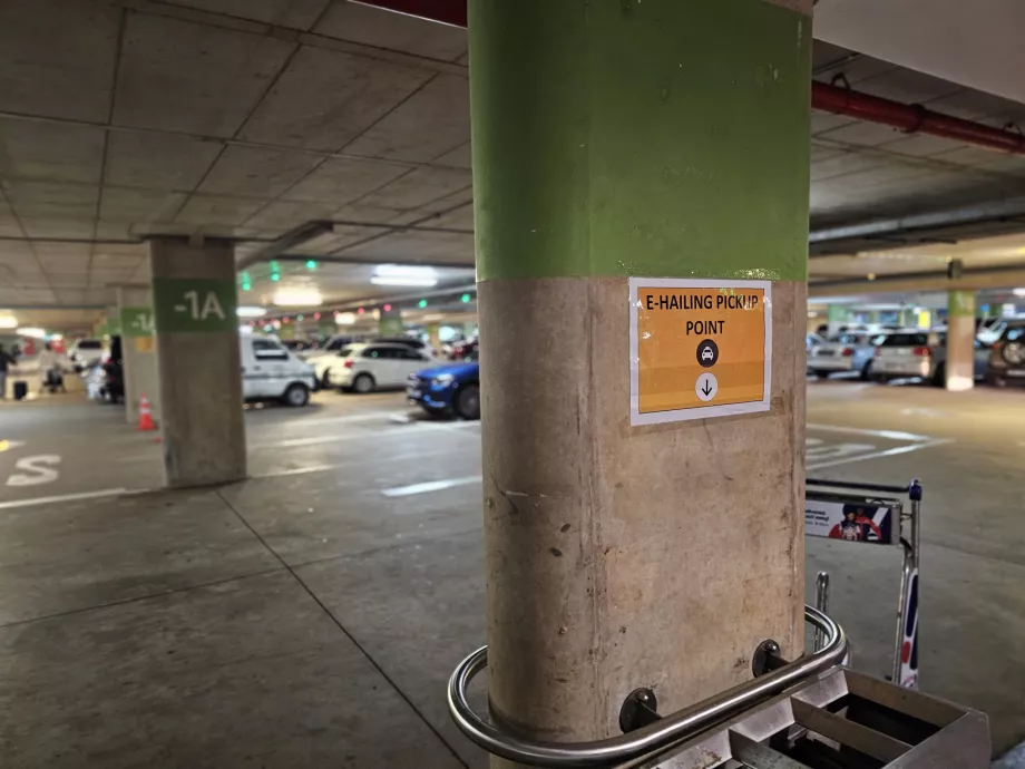 Stanice Uber a Bolt