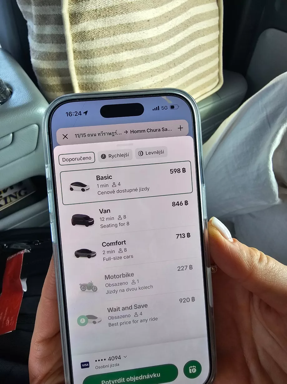 Ceny šroubov z prístavu do Chawengu