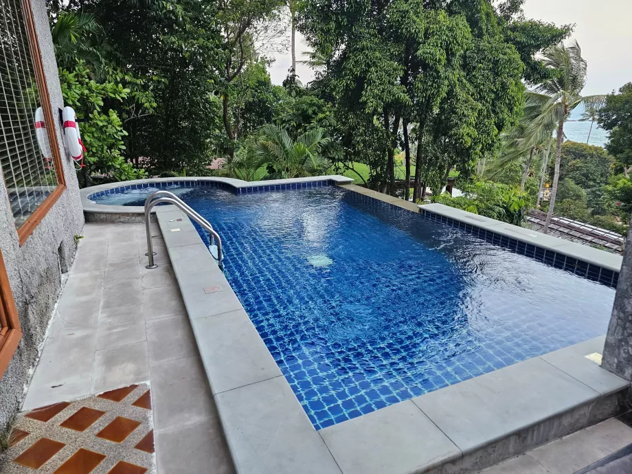 Súkromný bazén v našej vile