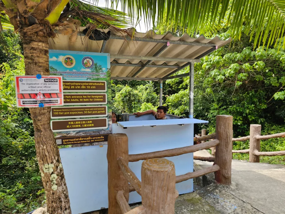 NP Namtok Than Sadet