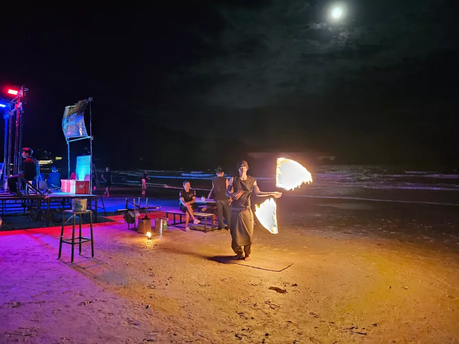 Párty pri splne mesiaca