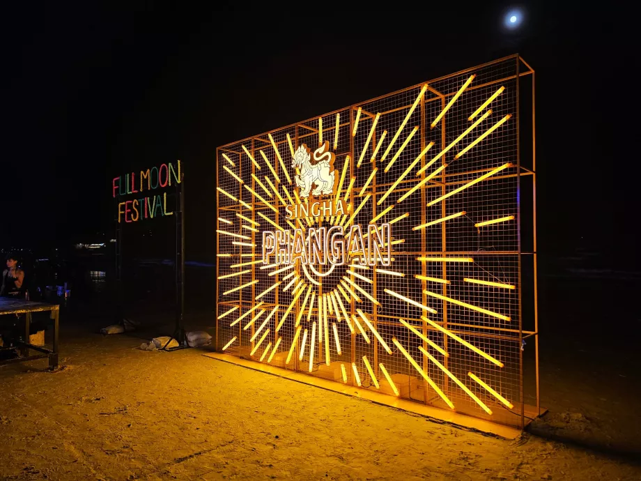 Párty pri splne mesiaca