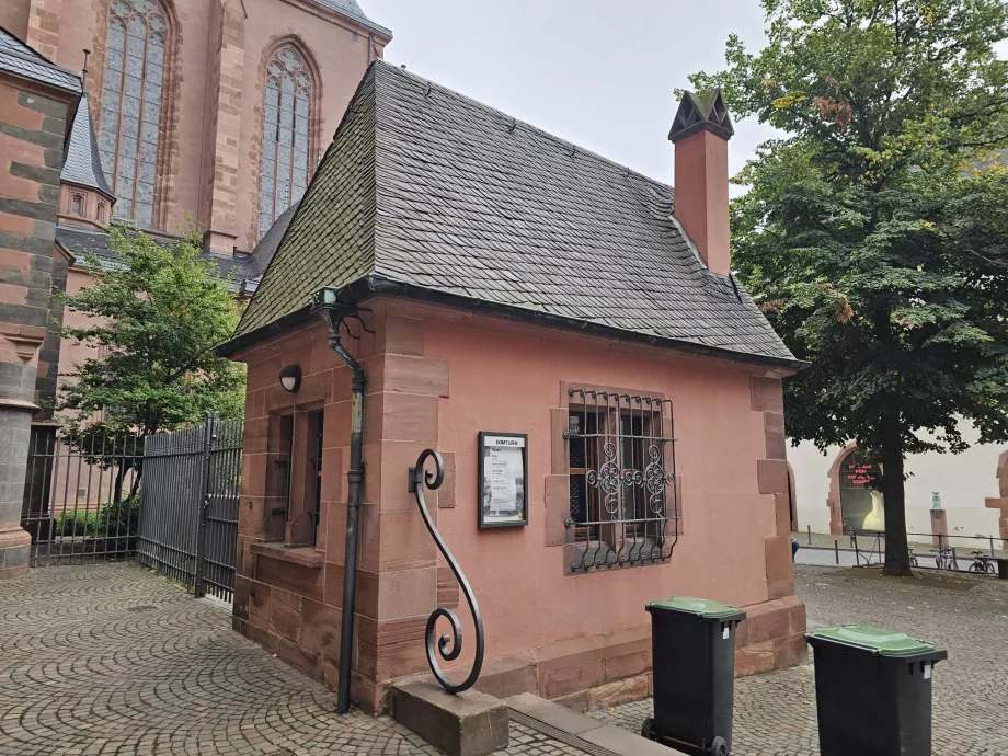 Vstupná pokladňa veže